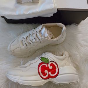 Gucci women Rhyton sneakers